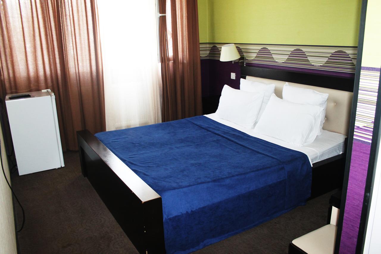 Panorama Eco-Hotel Tiflis Exterior foto