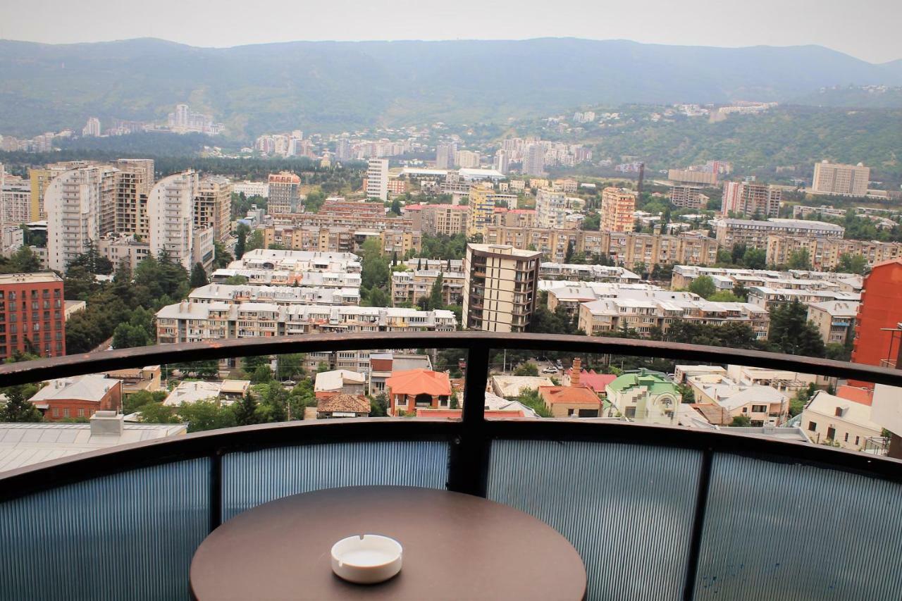 Panorama Eco-Hotel Tiflis Exterior foto